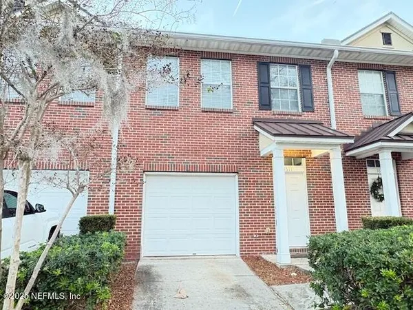 $1,700 | 1611 Landau Road, Jacksonville, FL 32225