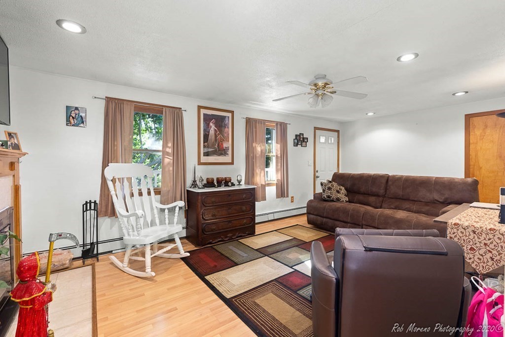 6 Mooney Road Salem, MA 01970 - Photo 8 of 23 Gallery Image 8
