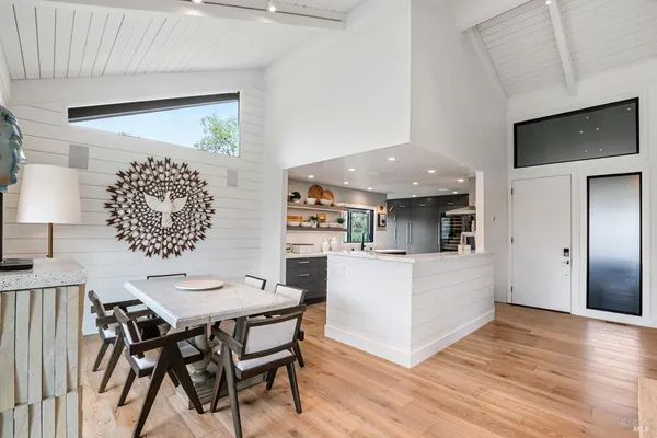 $2,700,000 | 350 Deer Hollow Drive, Napa, CA 94558