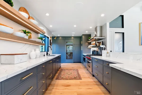 $2,700,000 | 350 Deer Hollow Drive, Napa, CA 94558
