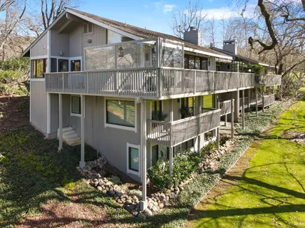 $2,700,000 | 350 Deer Hollow Drive, Napa, CA 94558