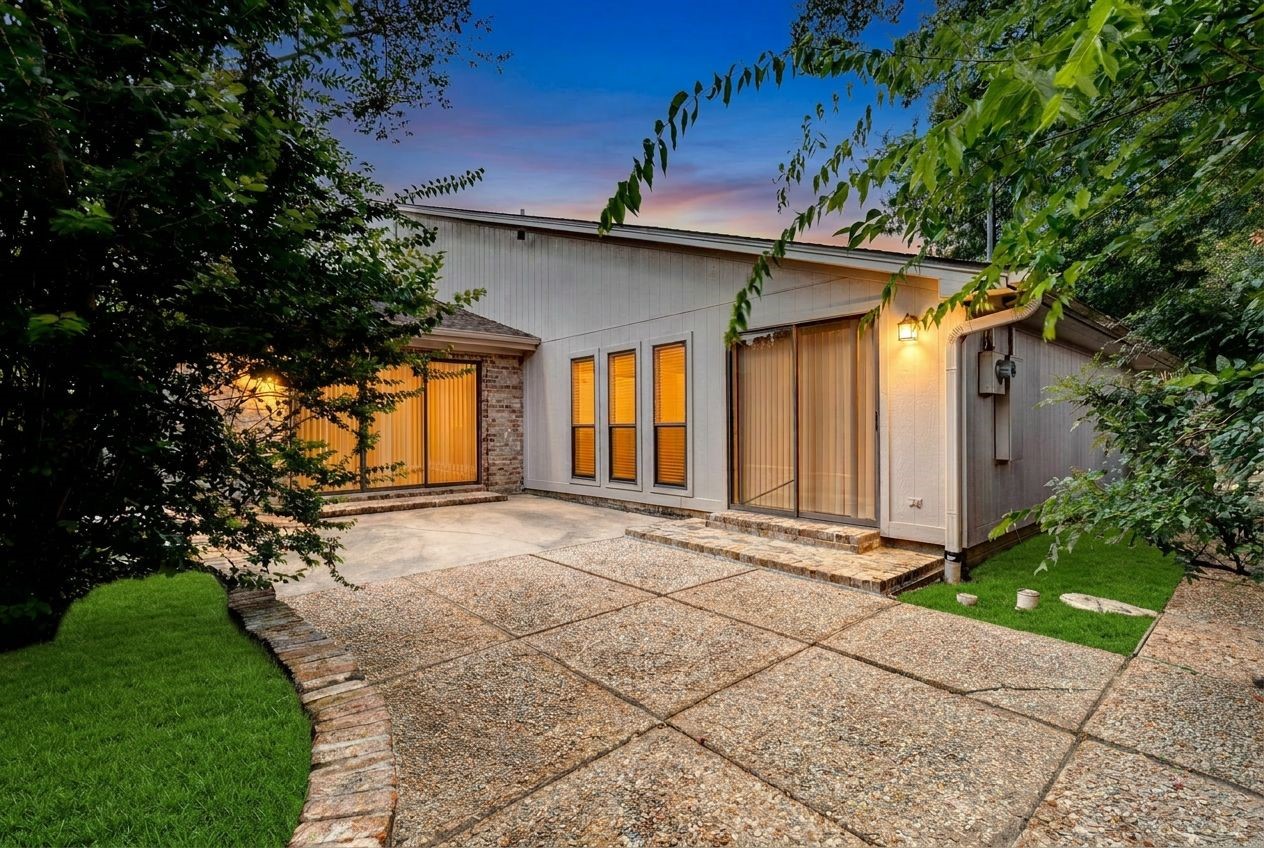 9650 Val Verde Street Houston, TX 77063 - Photo 2 of 50