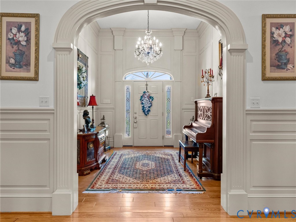 24200 Pear Orchard Road Moseley, VA 23120 - Photo 20 of 66 Foyer