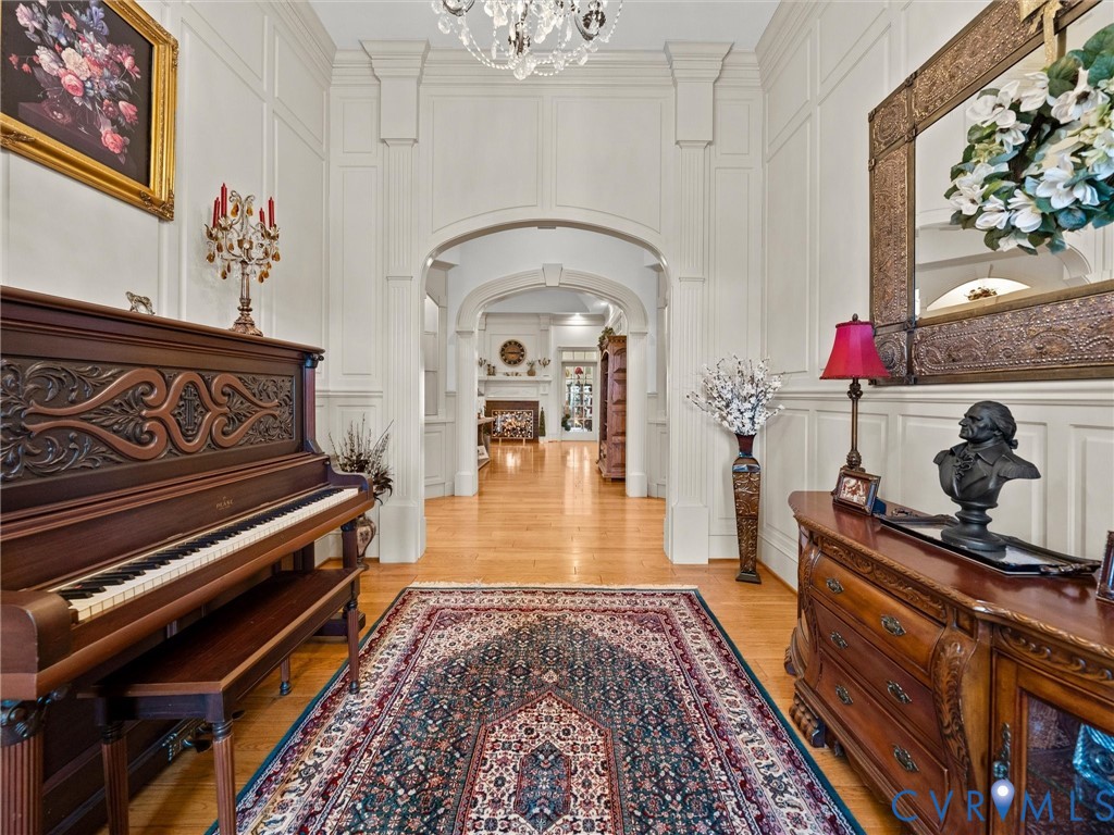 24200 Pear Orchard Road Moseley, VA 23120 - Photo 21 of 66 Foyer