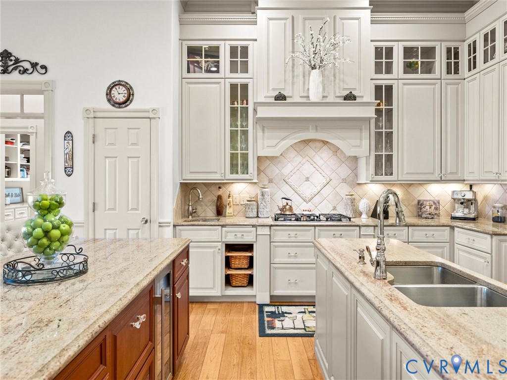24200 Pear Orchard Road Moseley, VA 23120 - Photo 30 of 66 Custom kitchen with double islands