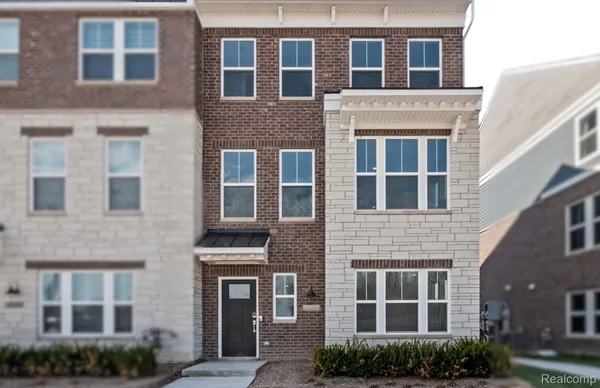 $644,990 | 25544 Tolstoy Trail, Novi, MI 48375