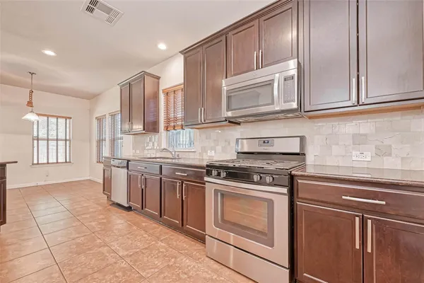 $2,350 | 20555 Bonds Creek Lane, Spring, TX 77388