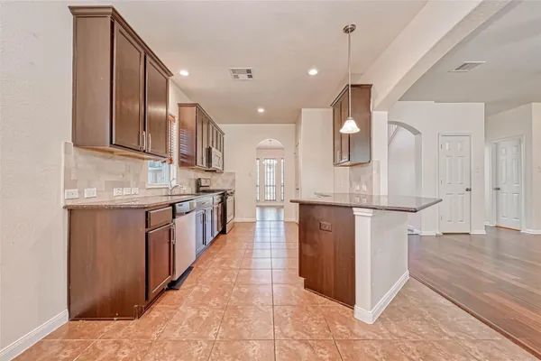 $2,350 | 20555 Bonds Creek Lane, Spring, TX 77388