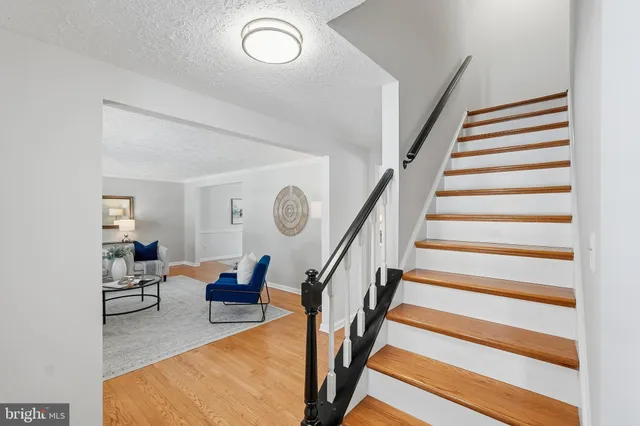 $785,000 | 4620 Thornhurst Drive, Olney, MD 20832