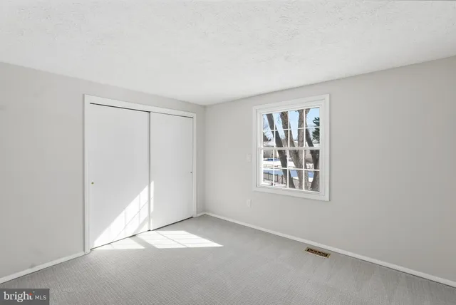 $785,000 | 4620 Thornhurst Drive, Olney, MD 20832