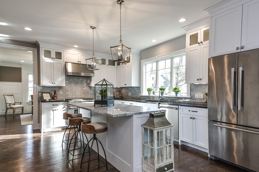 16 Hamilton Road Wellesley, MA 02482 - Photo 8 of 30