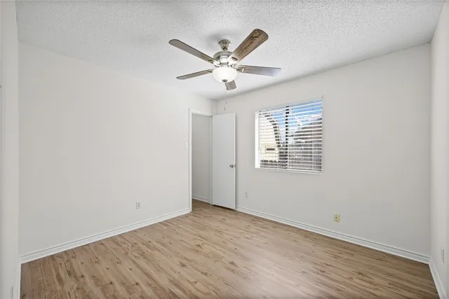 $2,300 | 806 Calico Drive, Austin, TX 78748