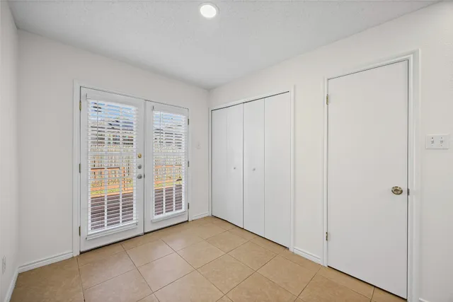 $2,200 | 806 Calico Drive, Austin, TX 78748