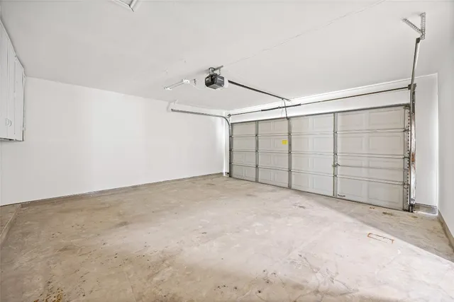 $2,200 | 806 Calico Drive, Austin, TX 78748