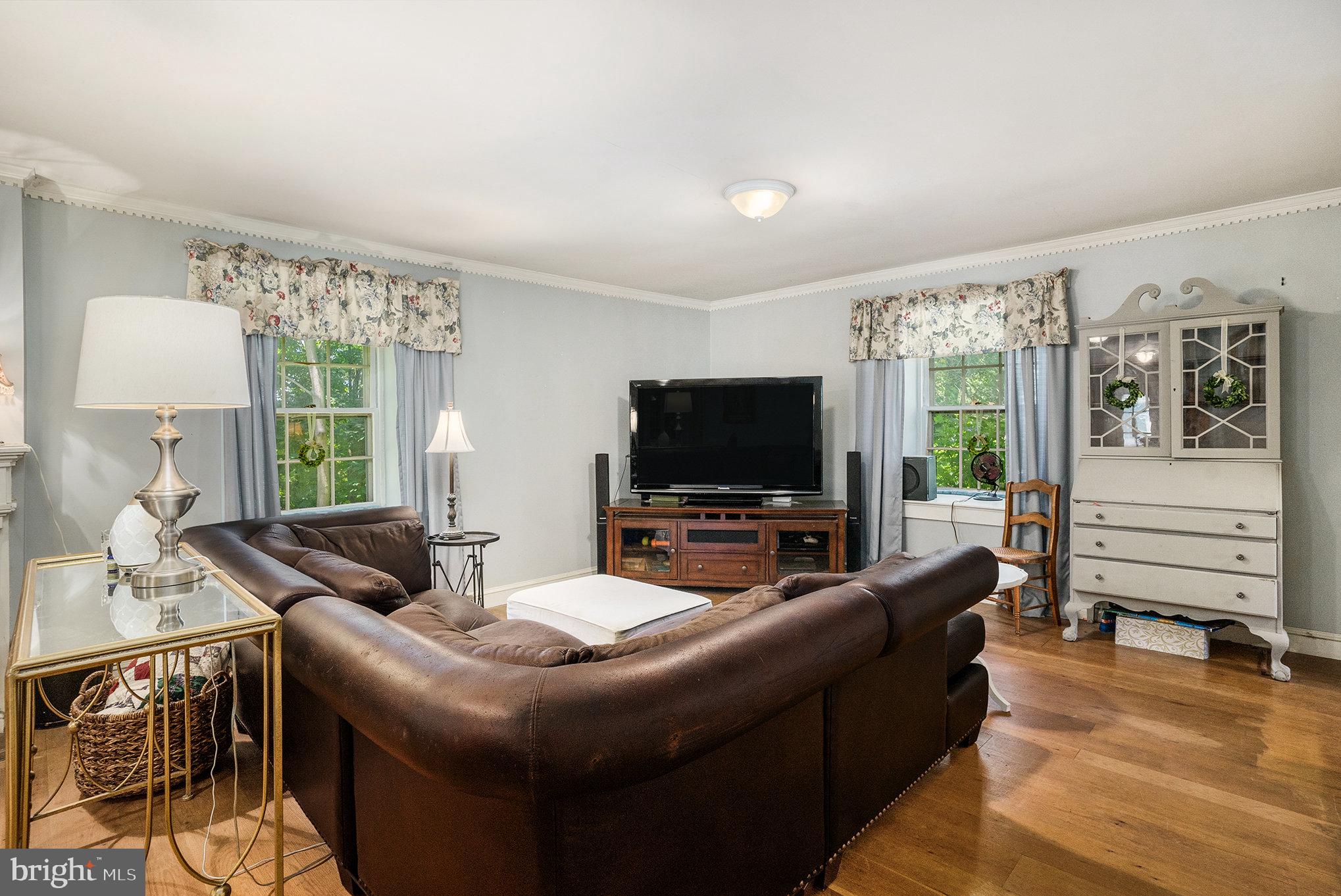 1550 Conestoga Road Chester Springs, PA 19425 - Photo 14 of 65 Living Room