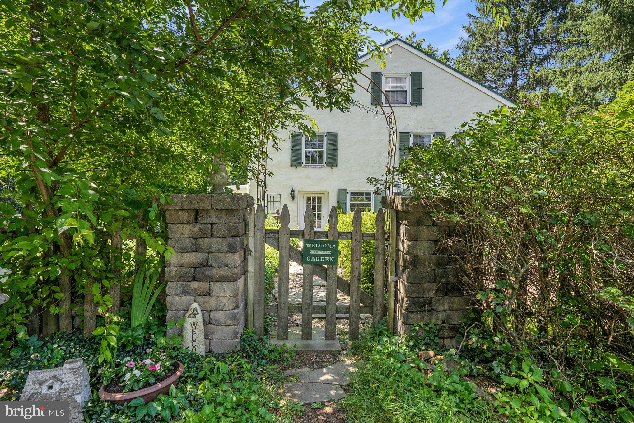 1550 Conestoga Road Chester Springs, PA 19425 - Photo 8 of 65 Entrance at fence