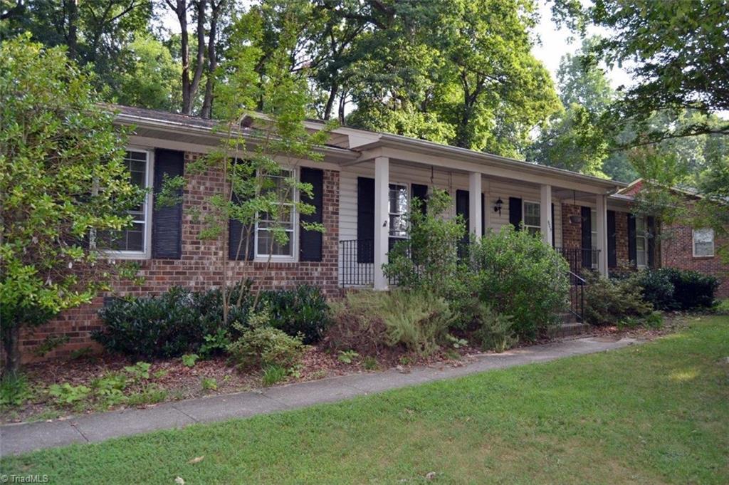 905 Oakview Road High Point, NC 27265 - Photo 1 of 1