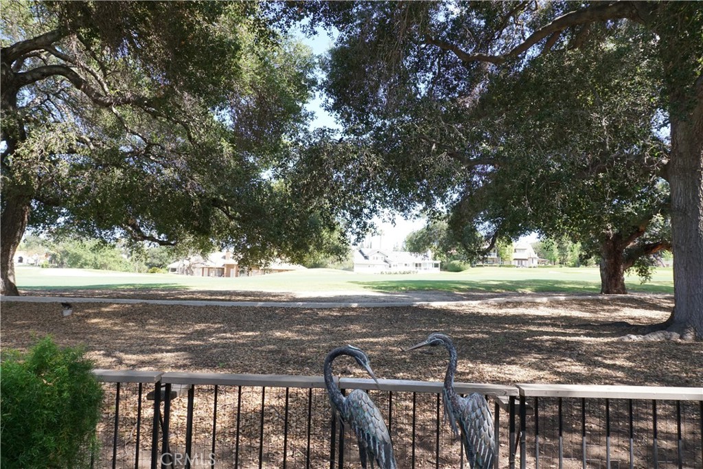 38220 Oaktree Loop Murrieta, CA 92562 - Photo 33 of 51