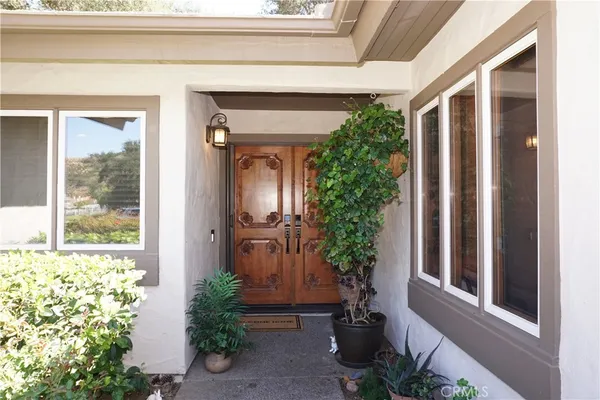 $824,900 | 38220 Oaktree Loop, Murrieta, CA 92562