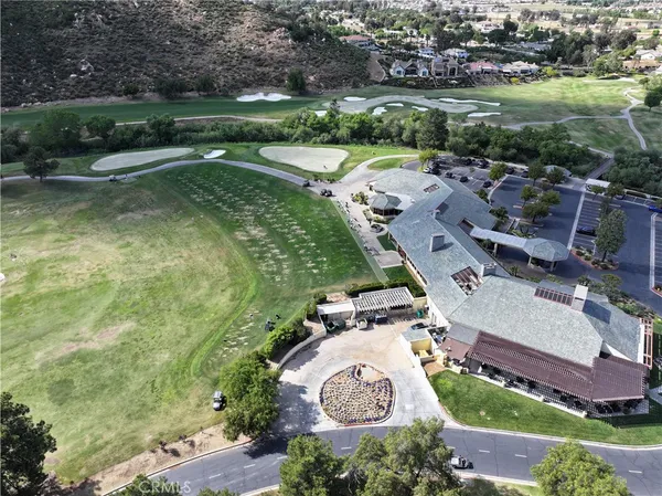 $824,900 | 38220 Oaktree Loop, Murrieta, CA 92562