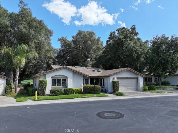 $824,900 | 38220 Oaktree Loop, Murrieta, CA 92562