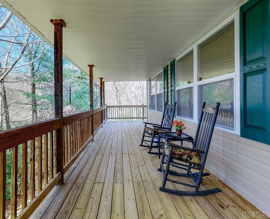 96 Laurel Ridge Franklin, NC 28734 - Photo 10 of 67 Gallery Image 10