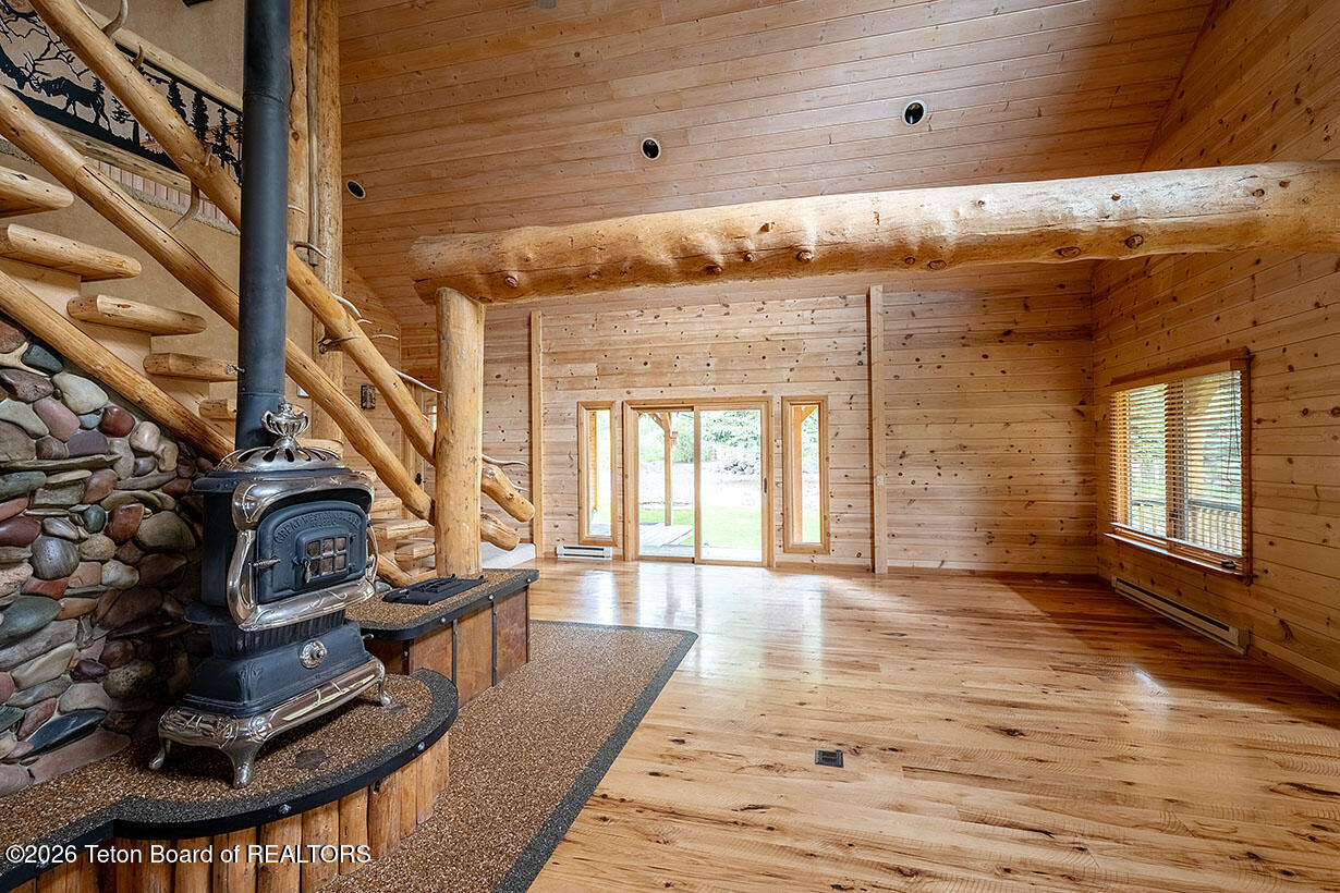 507 West Elkhorn Drive Star Valley Ranch, WY 83127 - Photo 13 of 34 Lewis int 0230