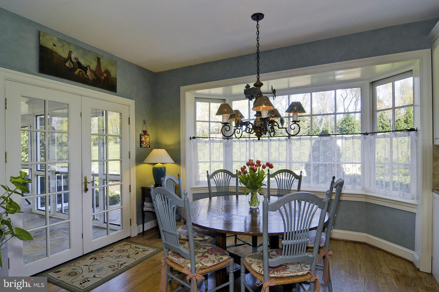 330 Springbrook Drive Silver Spring, MD 20904 - Photo 12 of 30 Kitchen