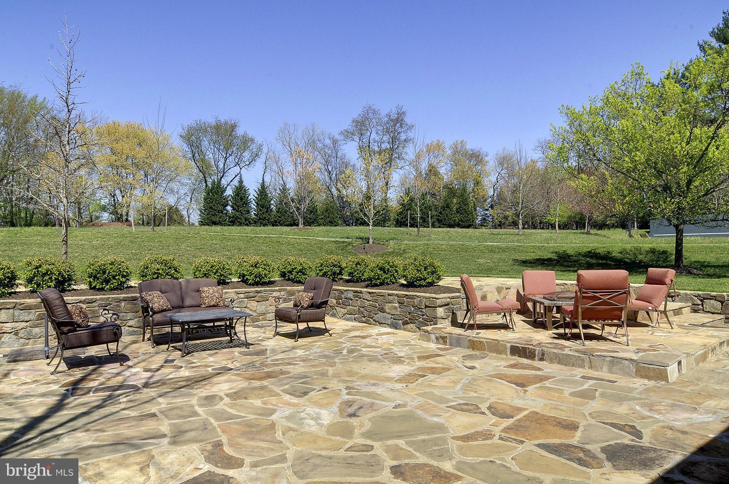 330 Springbrook Drive Silver Spring, MD 20904 - Photo 24 of 30 Exterior (Rear)