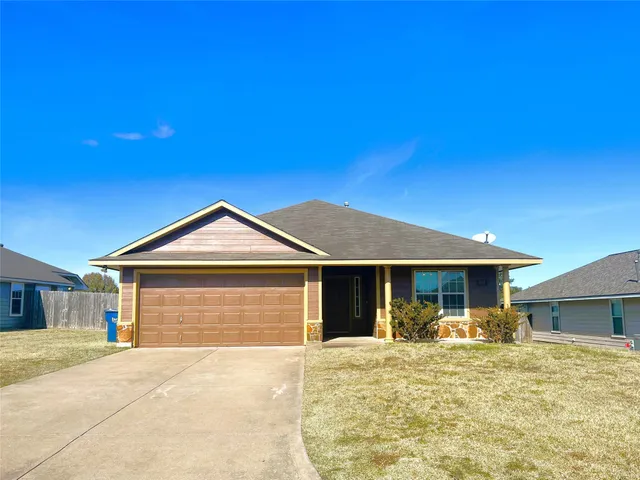 $1,700 | 407 Laney Street, Brenham, TX 77833