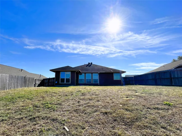 $1,700 | 407 Laney Street, Brenham, TX 77833