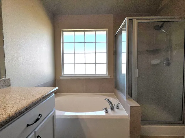 $1,700 | 407 Laney Street, Brenham, TX 77833