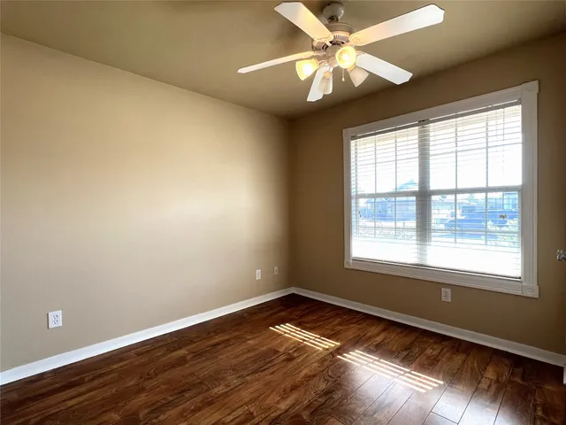 $1,700 | 407 Laney Street, Brenham, TX 77833