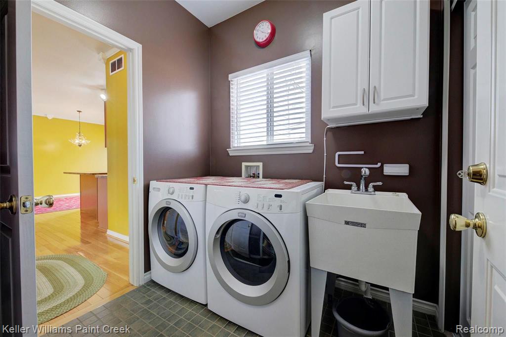 2263 East Maple Road Troy, MI 48083 - Photo 24 of 54