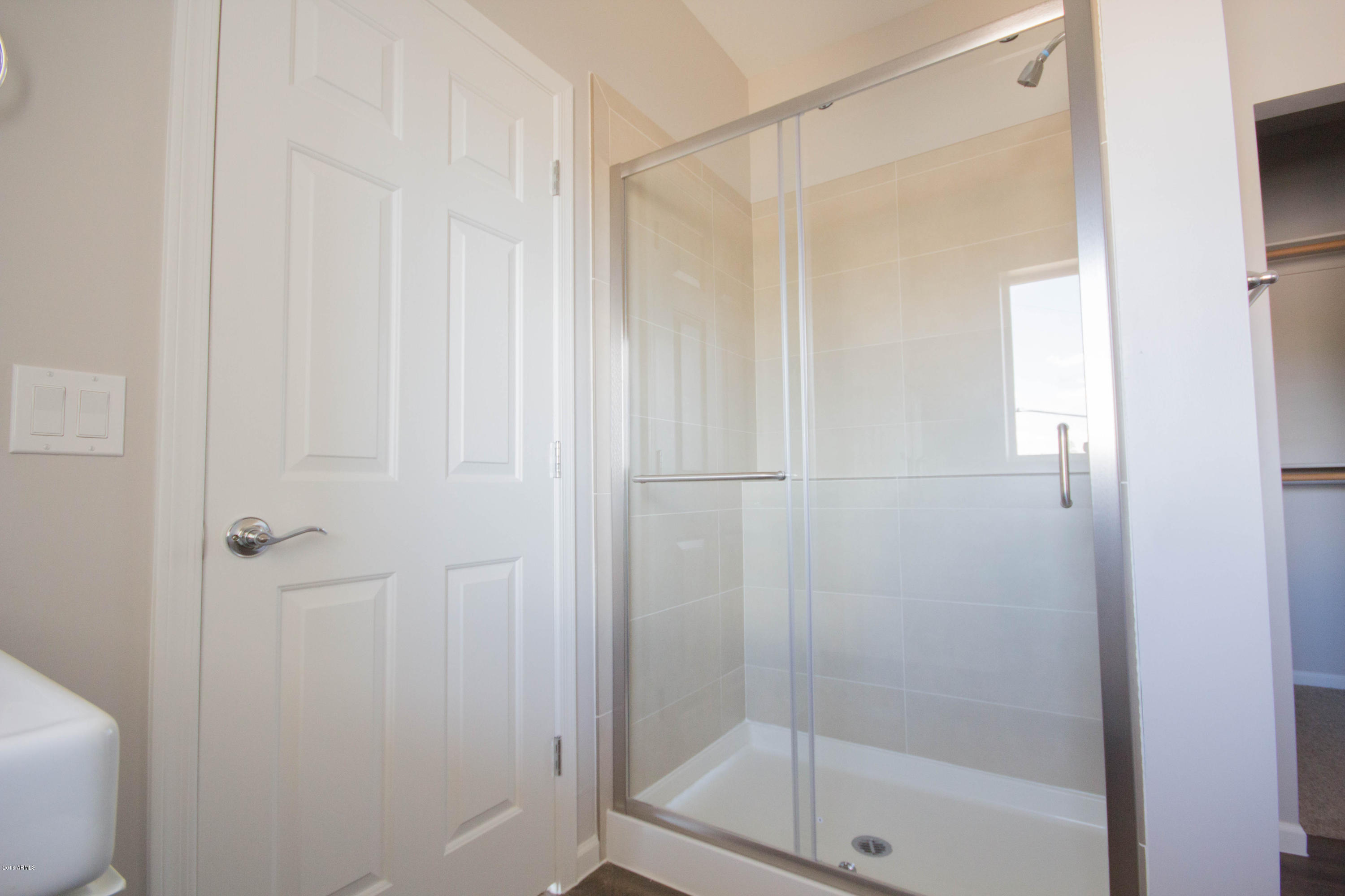 1730 East Ocotillo Road Phoenix, AZ 85016 - Photo 18 of 26 Master Suite - Separate Shower