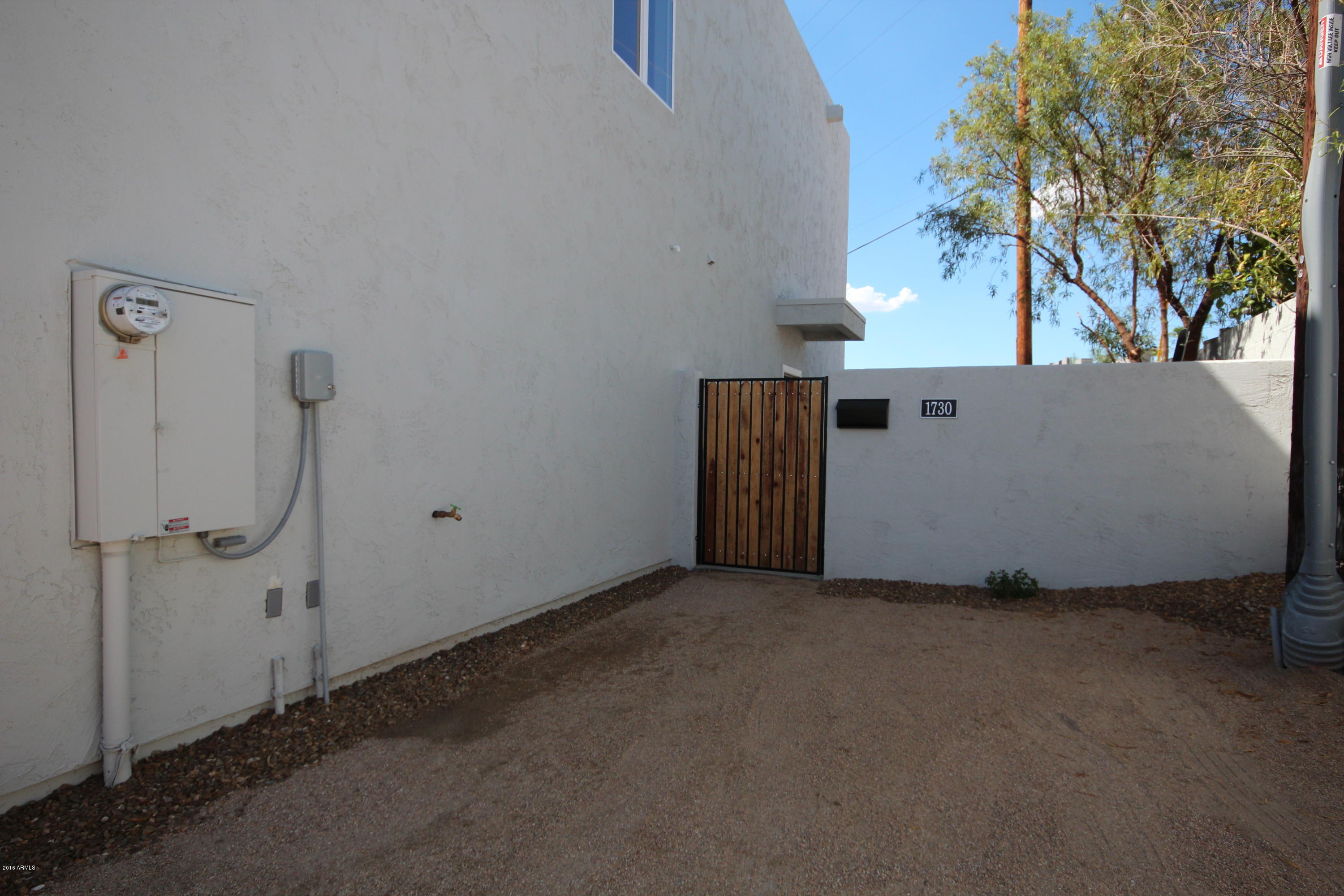 1730 East Ocotillo Road Phoenix, AZ 85016 - Photo 23 of 26 Private Guest Parking