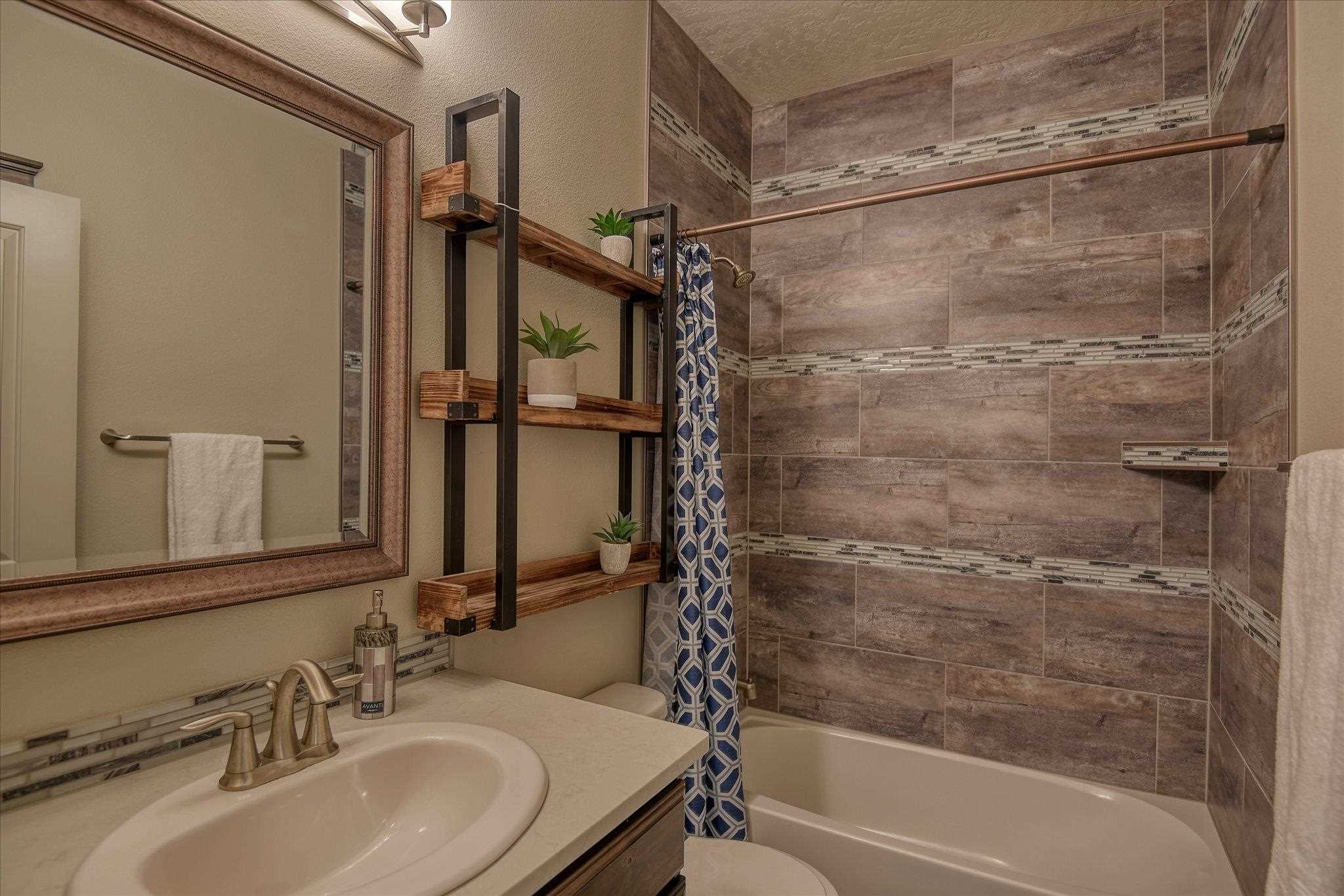 2008 West Cascade Way Spokane, WA 99208 - Photo 14 of 48 Gallery Image 14