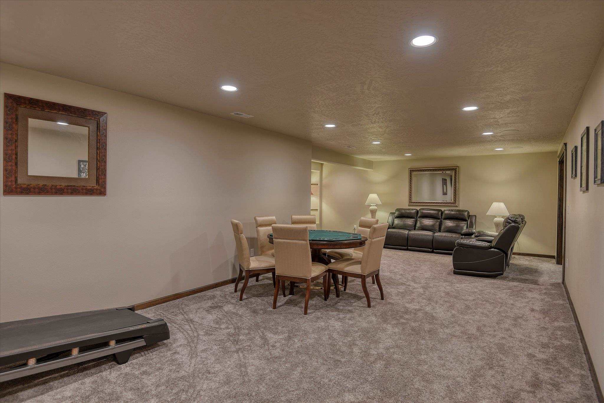 2008 West Cascade Way Spokane, WA 99208 - Photo 26 of 48 Gallery Image 26