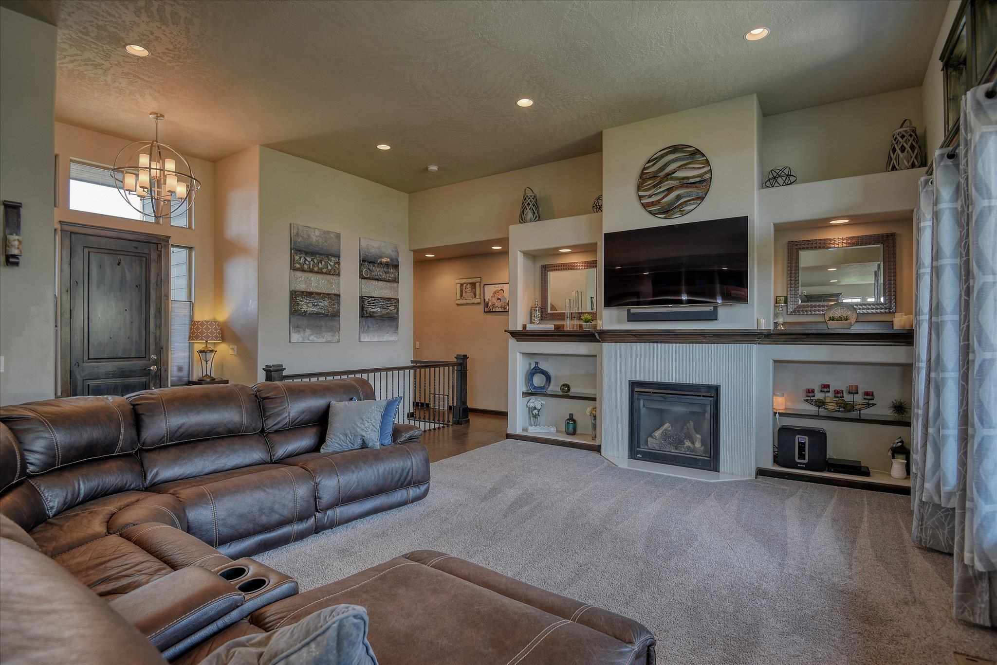 2008 West Cascade Way Spokane, WA 99208 - Photo 5 of 48 Gallery Image 5