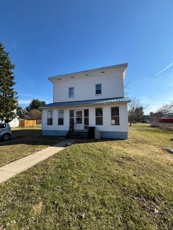 $200,000 | 308-310 West Madison Street, Spring Green, WI 53588
