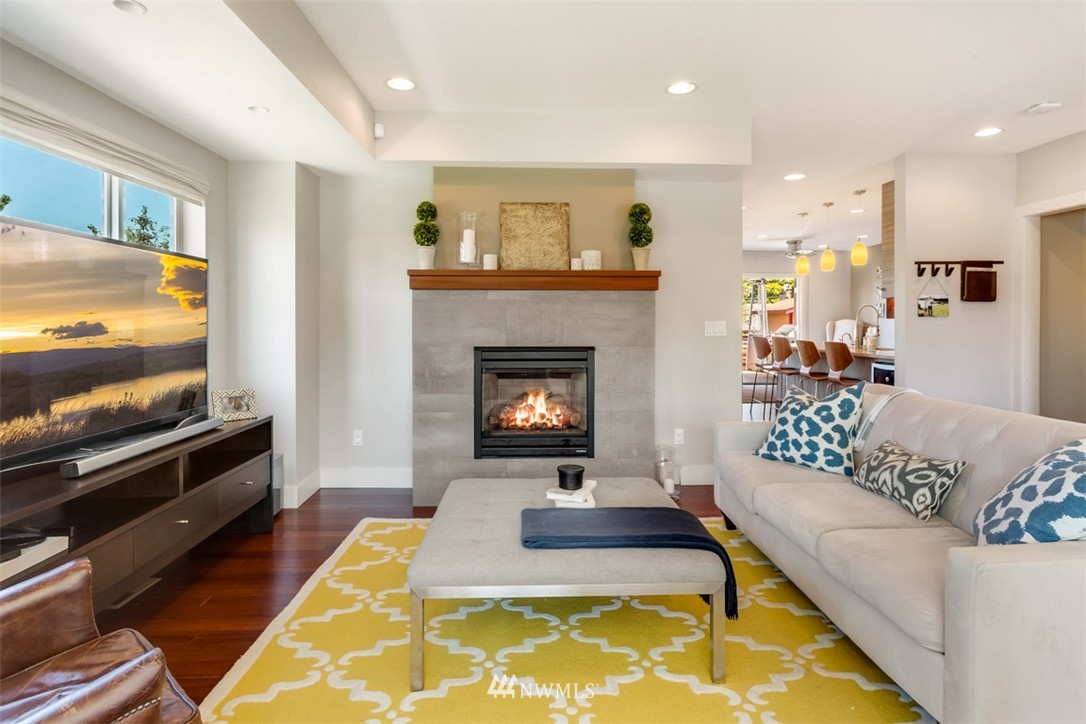 4136 Southwest Ida Street Seattle, WA 98136 - Photo 2 of 25 Gallery Image 2