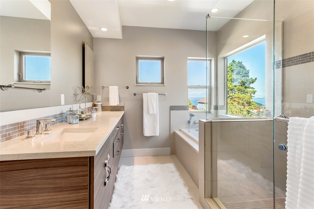 4136 Southwest Ida Street Seattle, WA 98136 - Photo 17 of 25 Gallery Image 17