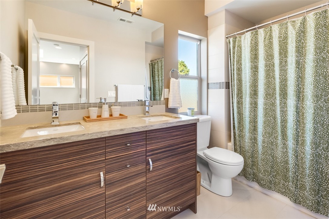 4136 Southwest Ida Street Seattle, WA 98136 - Photo 20 of 25 Gallery Image 20