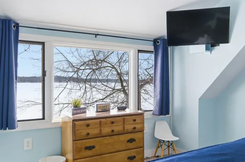 $649,000 | 203 Lakeshore Drive, Franklin, NH 03235