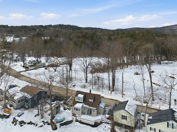 $675,000 | 203 Lakeshore Drive, Franklin, NH 03235