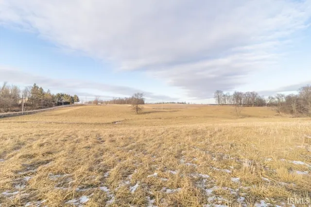 $1,135,000 | 90 South County Road 100 East, Straughn, IN 47387