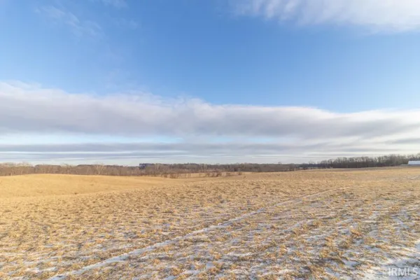 $1,135,000 | 90 South County Road 100 East, Straughn, IN 47387