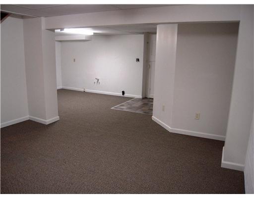 3609 Ellwood Road New Castle, PA 16101 - Photo 15 of 18 Family Room.