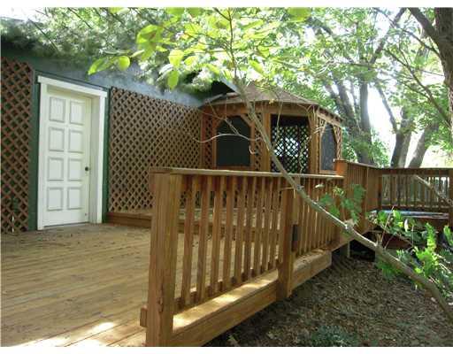 3609 Ellwood Road New Castle, PA 16101 - Photo 4 of 18 Exterior Back.