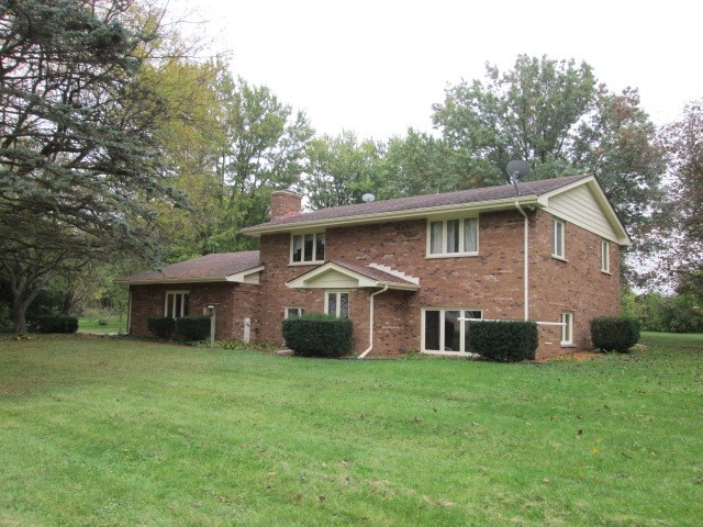 6320 Steward Road Rockford, IL 61101 - Photo 3 of 20 Gallery Image 3